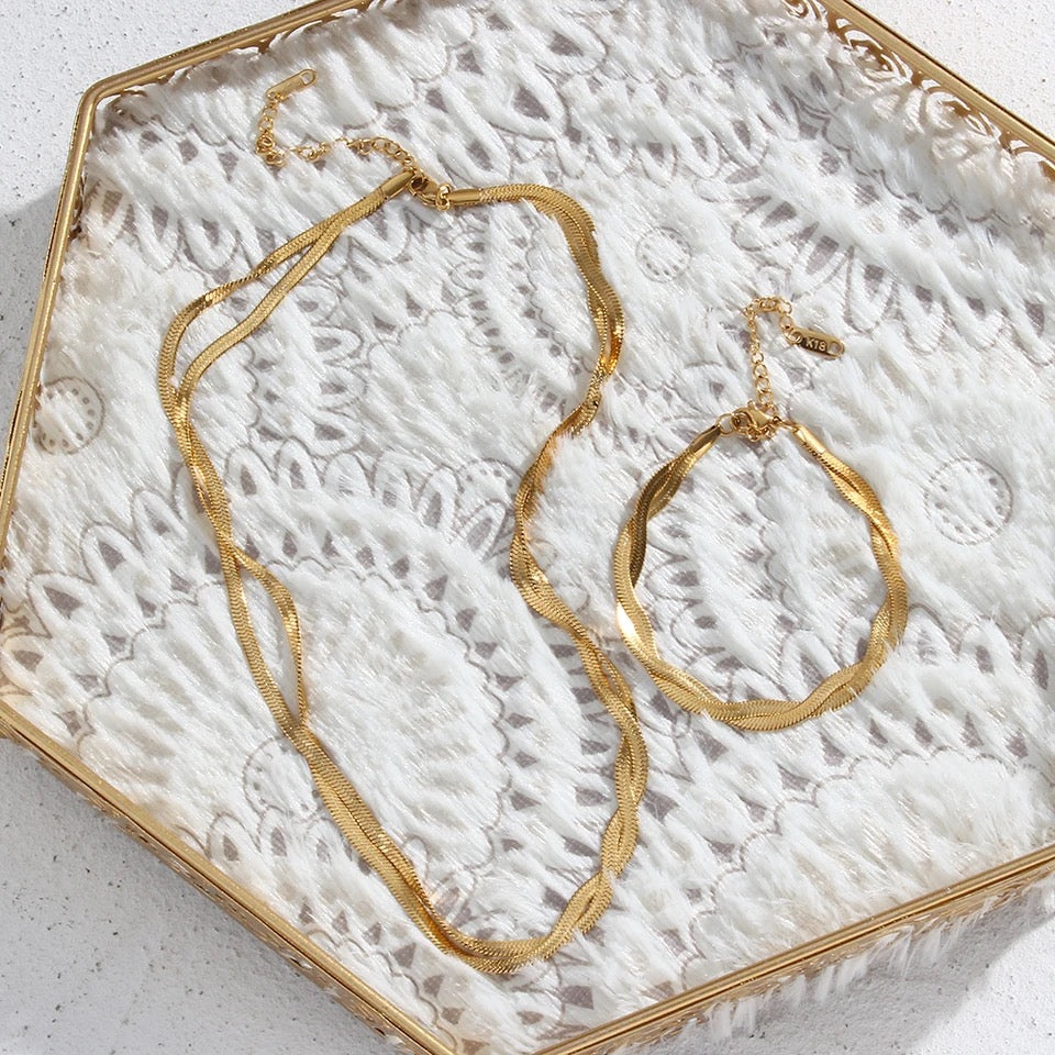 'Caballo' Herringbone Bracelet & Necklace Set
