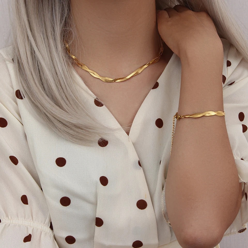 'Caballo' Herringbone Bracelet & Necklace Set